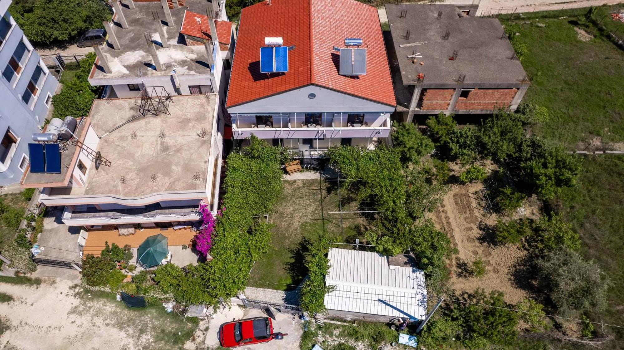 Kalpazo Kaja Vila Garden Golem  Exterior photo
